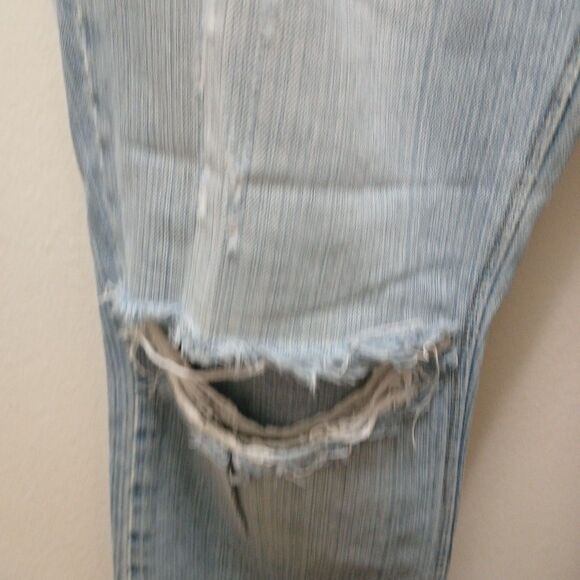 American eagle True Boot light denim distressed Holes destroyed jeans size 10R - Picture 6 of 16